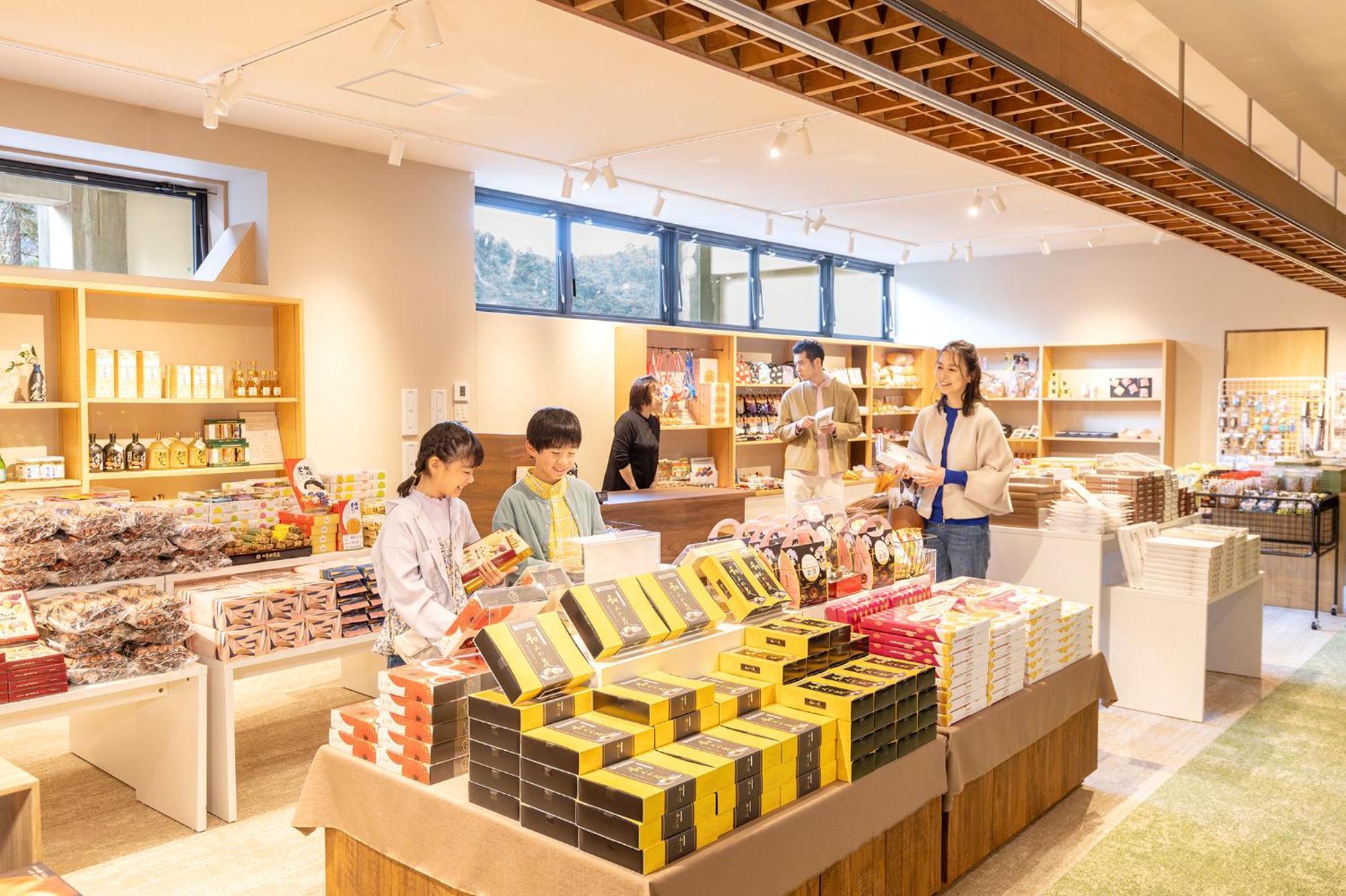 Ooedo Onsen Monogatari Premium Yamanaka Grand Hotel Kaga  Exteriér fotografie
